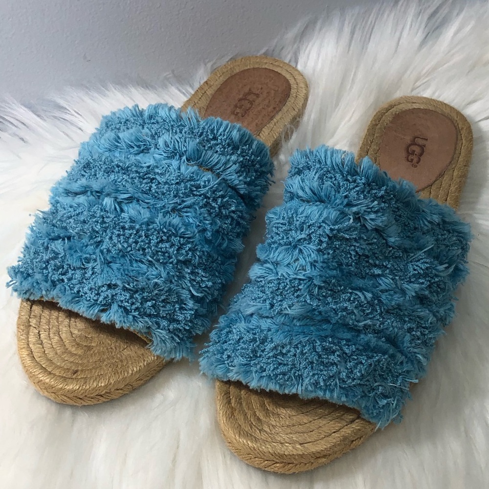 UGG Women's EDITH Slide Sandals